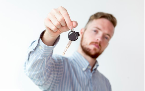 Why You Should Hire Professional Locksmith