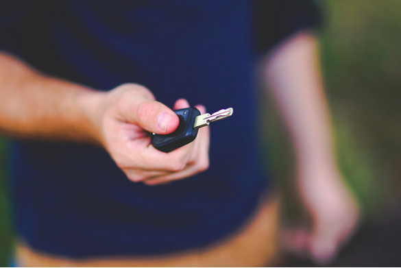 Why You Should Hire Professional Locksmith