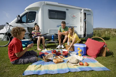 Holiday Caravan